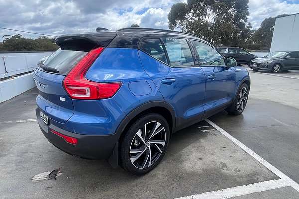 2021 Volvo XC40 Recharge Plug-In Hybrid