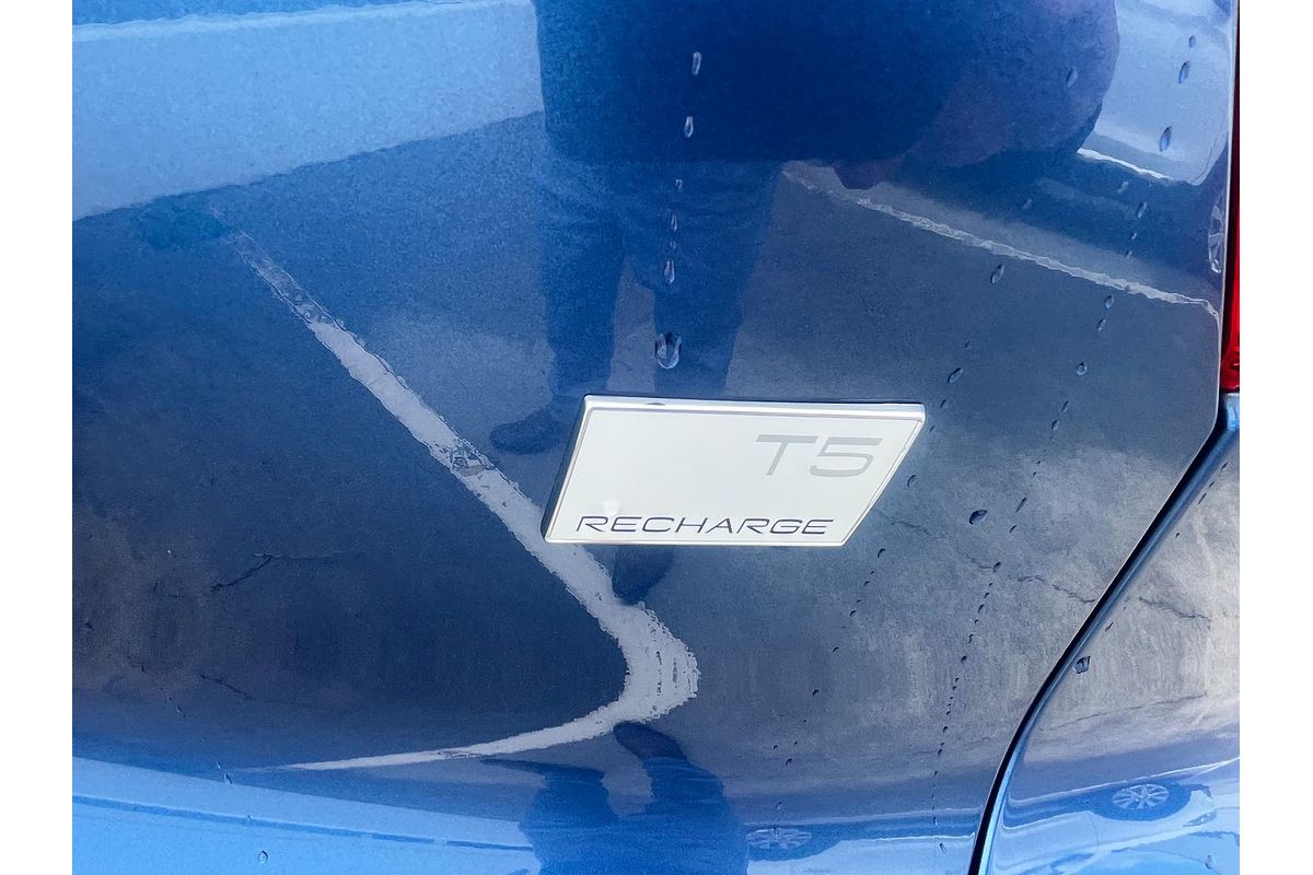 2021 Volvo XC40 Recharge Plug-In Hybrid