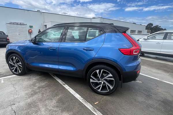 2021 Volvo XC40 Recharge Plug-In Hybrid