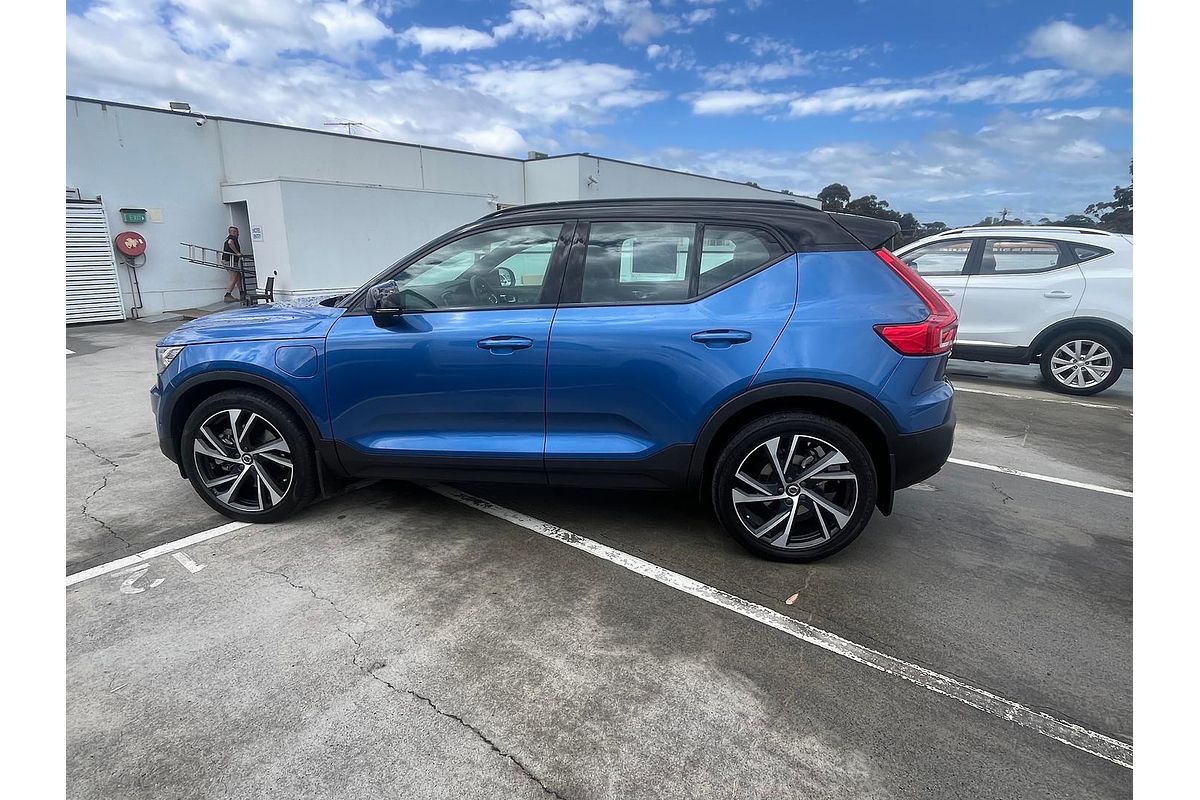 2021 Volvo XC40 Recharge Plug-In Hybrid