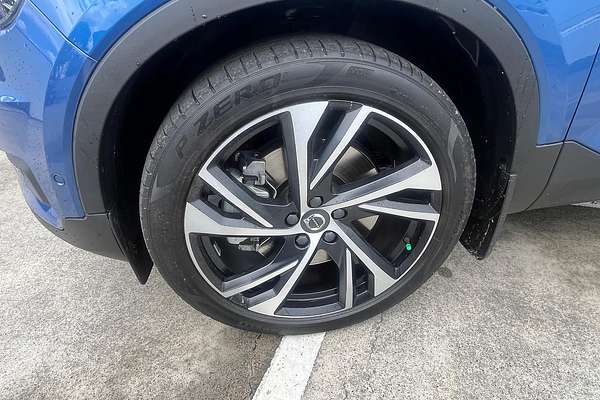 2021 Volvo XC40 Recharge Plug-In Hybrid