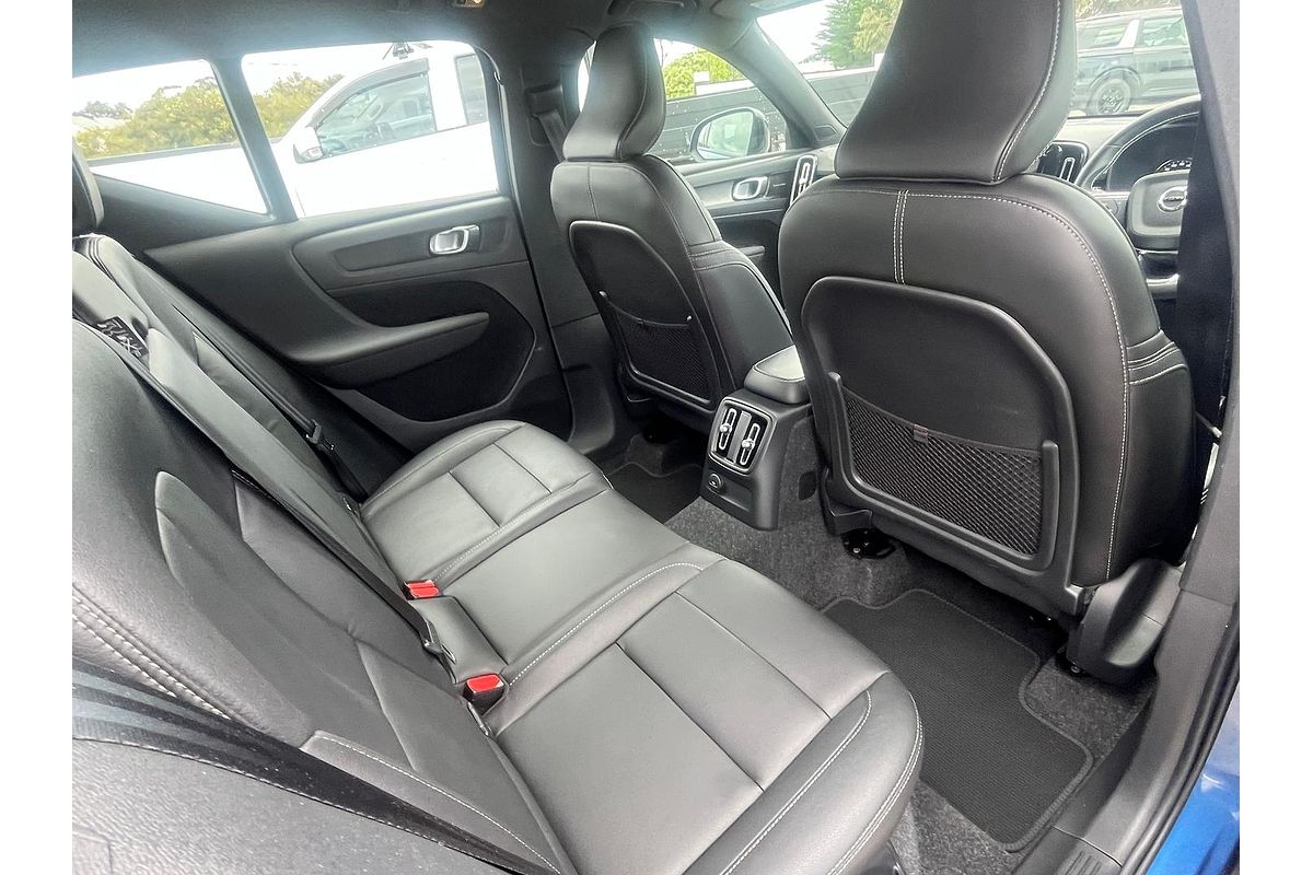 2021 Volvo XC40 Recharge Plug-In Hybrid