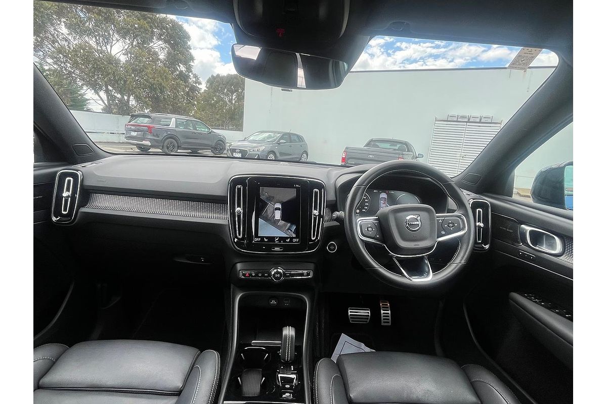 2021 Volvo XC40 Recharge Plug-In Hybrid
