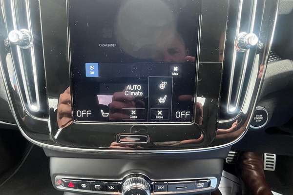 2021 Volvo XC40 Recharge Plug-In Hybrid