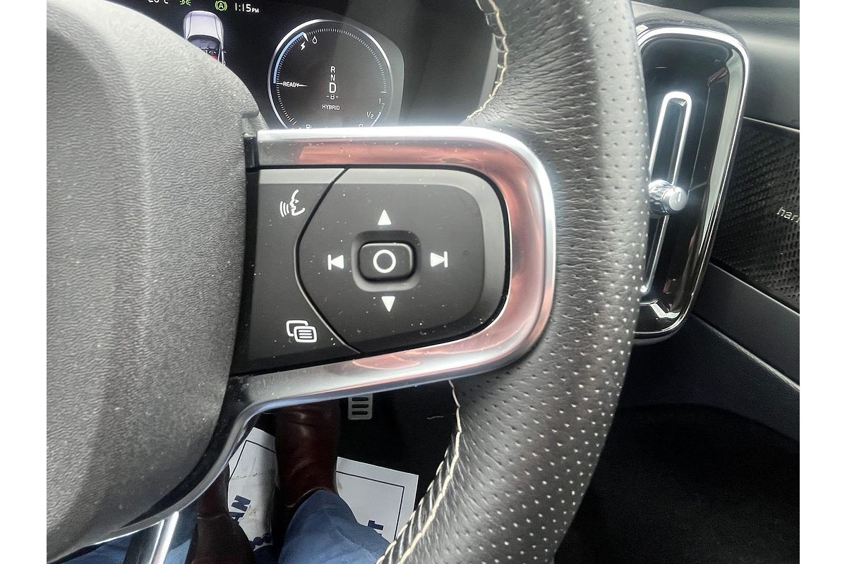 2021 Volvo XC40 Recharge Plug-In Hybrid