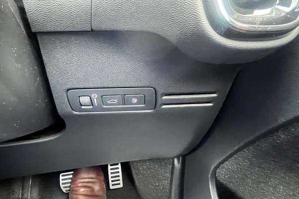 2021 Volvo XC40 Recharge Plug-In Hybrid