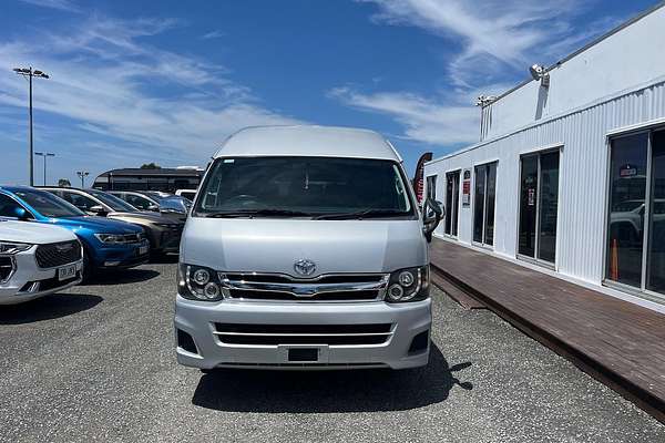 2011 Toyota Hiace Commuter Grand Cabin TRH224W