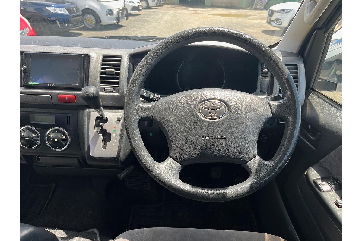 2011 Toyota Hiace Commuter Grand Cabin TRH224W