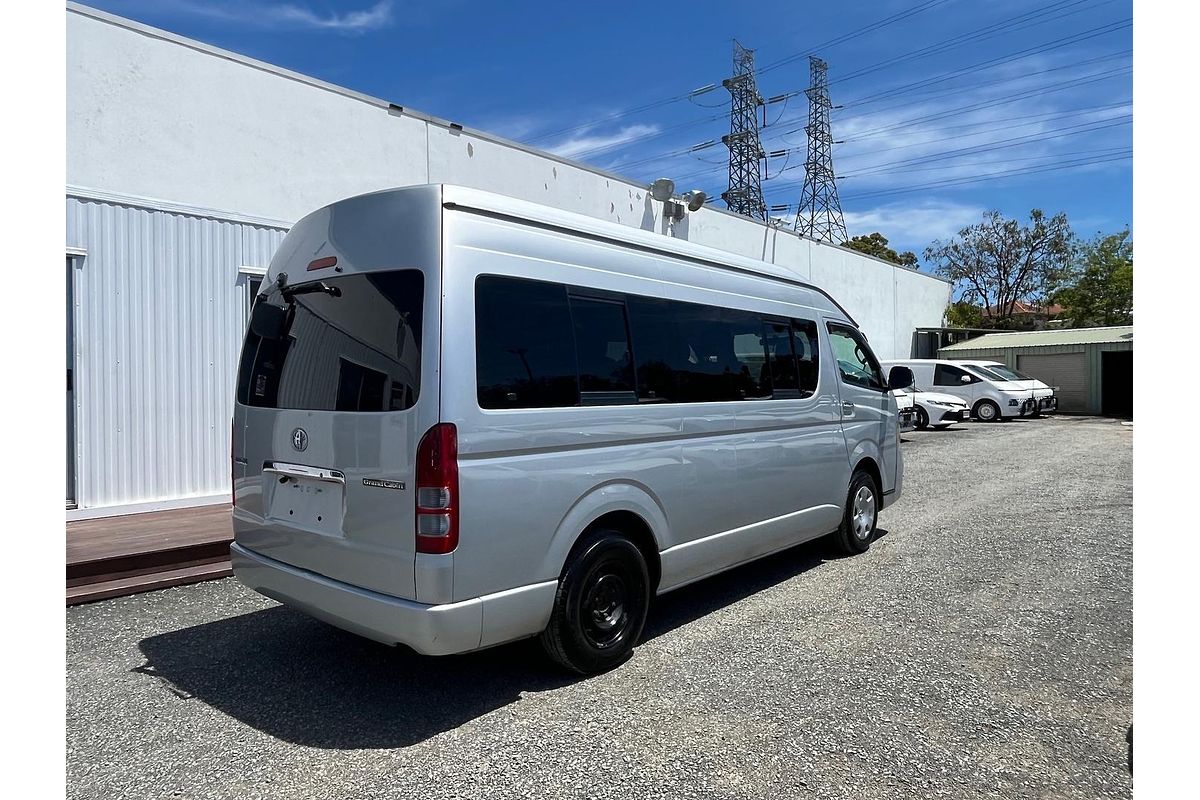 2011 Toyota Hiace Commuter Grand Cabin TRH224W