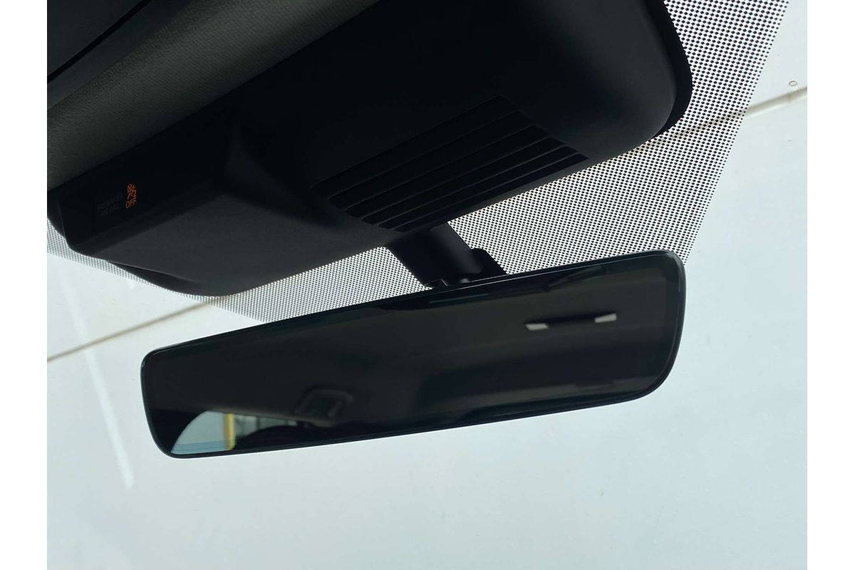 2025 Mitsubishi Outlander ES ZM