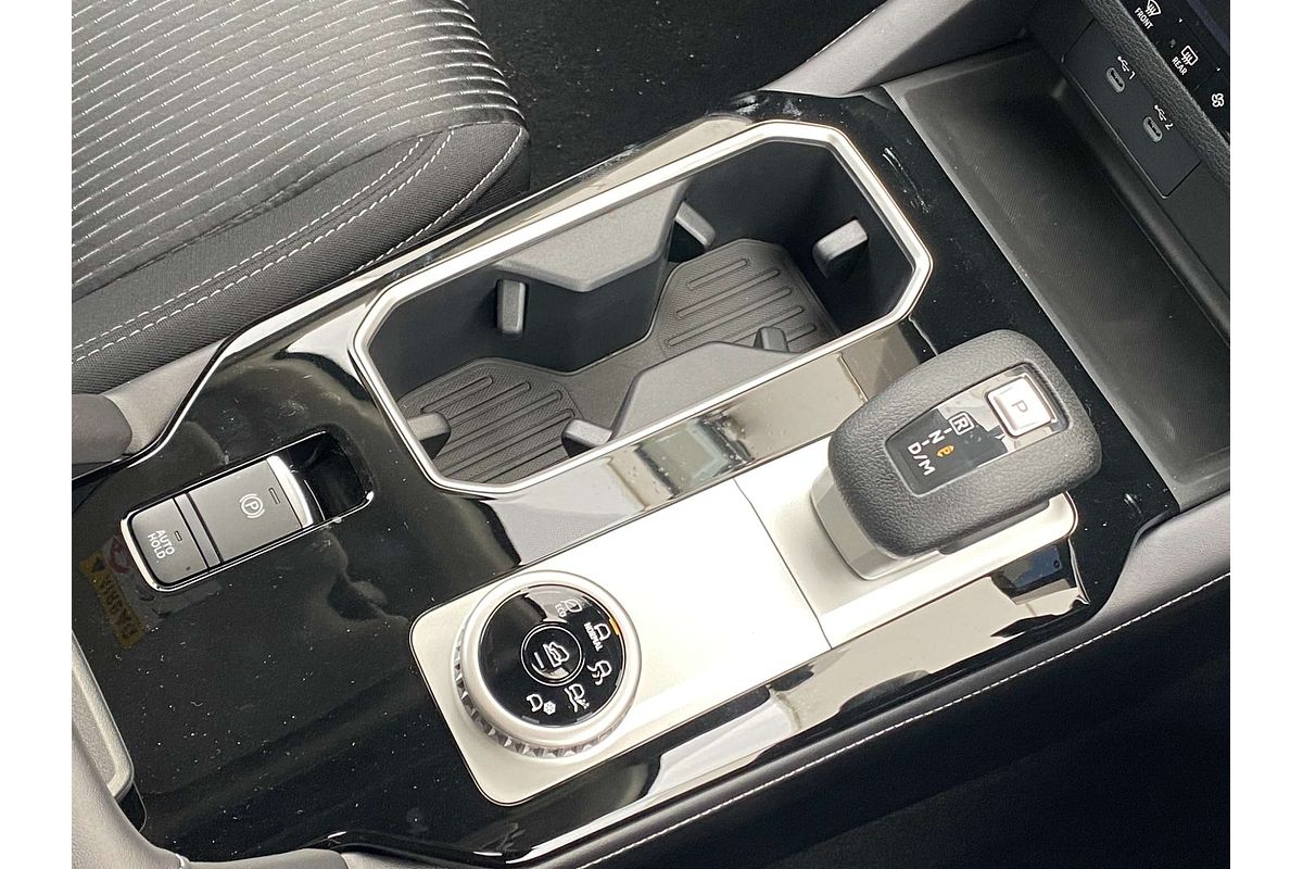 2025 Mitsubishi Outlander ES ZM