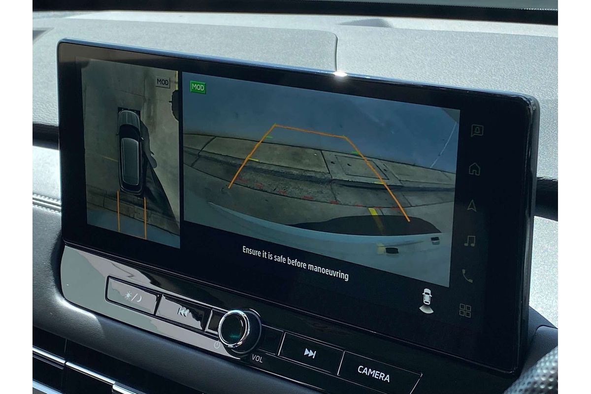 2025 Mitsubishi Outlander ES ZM