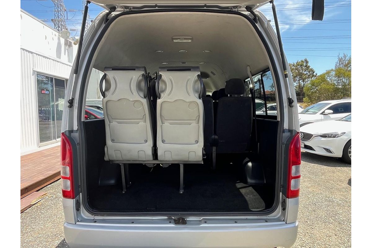 2011 Toyota Hiace Commuter Grand Cabin TRH224W