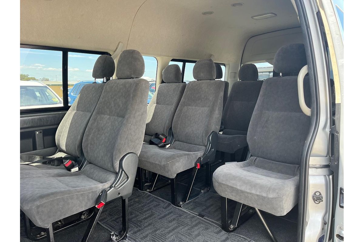2011 Toyota Hiace Commuter Grand Cabin TRH224W
