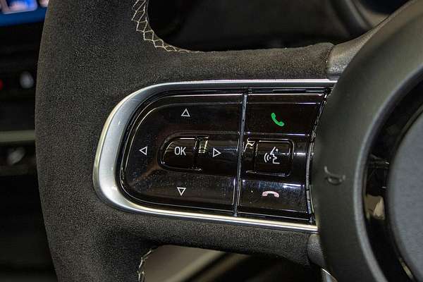 2023 Abarth 500e Scorpionissima