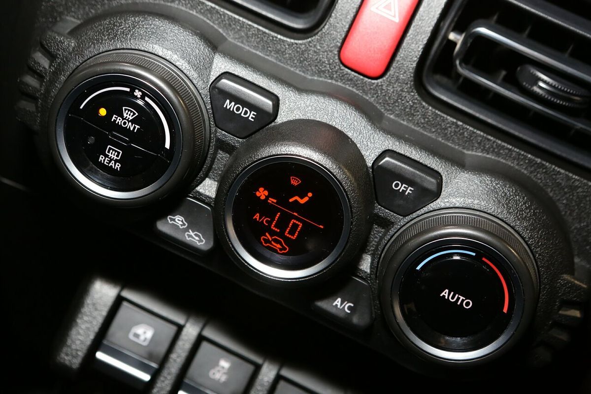 2022 Suzuki Jimny GLX GJ