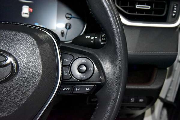 2020 Toyota RAV4 Cruiser AXAH54R