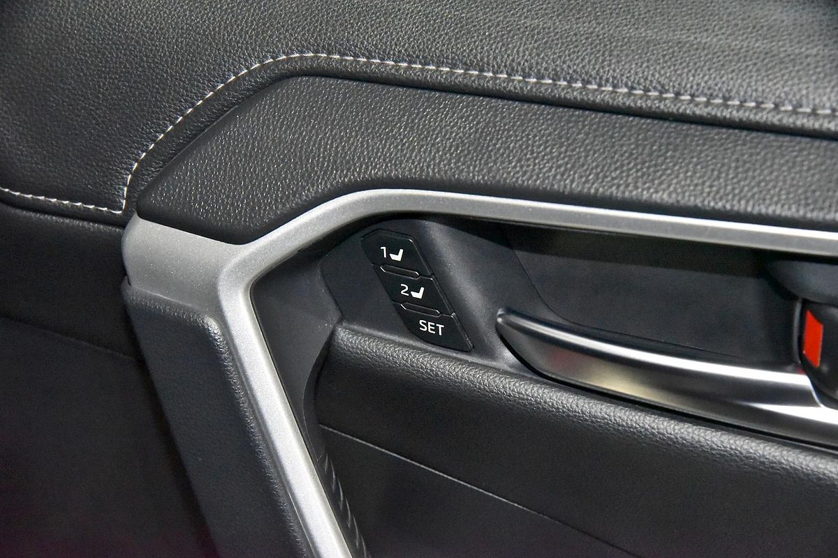 2019 Toyota RAV4 Cruiser AXAH52R
