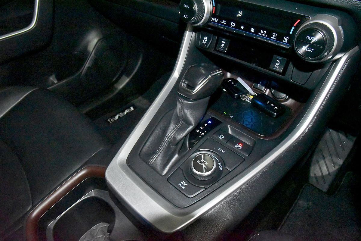 2020 Toyota RAV4 Cruiser AXAH54R