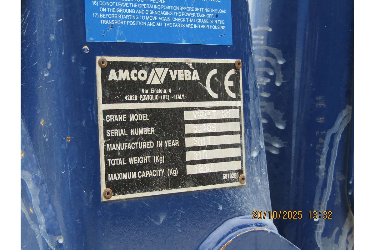 2011 Isuzu NPR 300 CREW NH 4x2