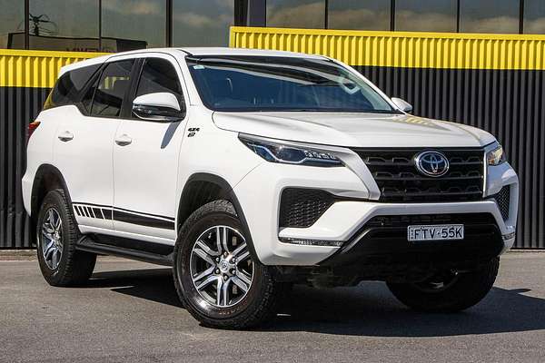 2021 Toyota Fortuner GX GUN156R