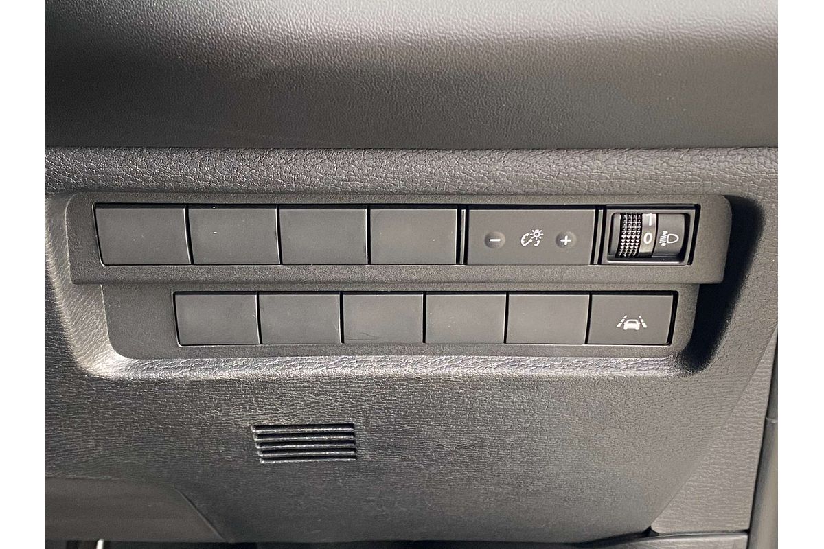 2025 Mitsubishi Outlander ES ZM