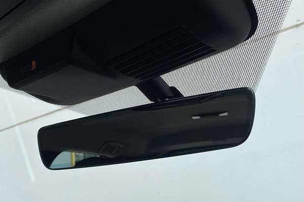 2025 Mitsubishi Outlander ES ZM