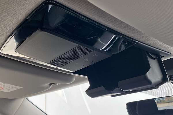 2025 Mitsubishi Outlander ES ZM