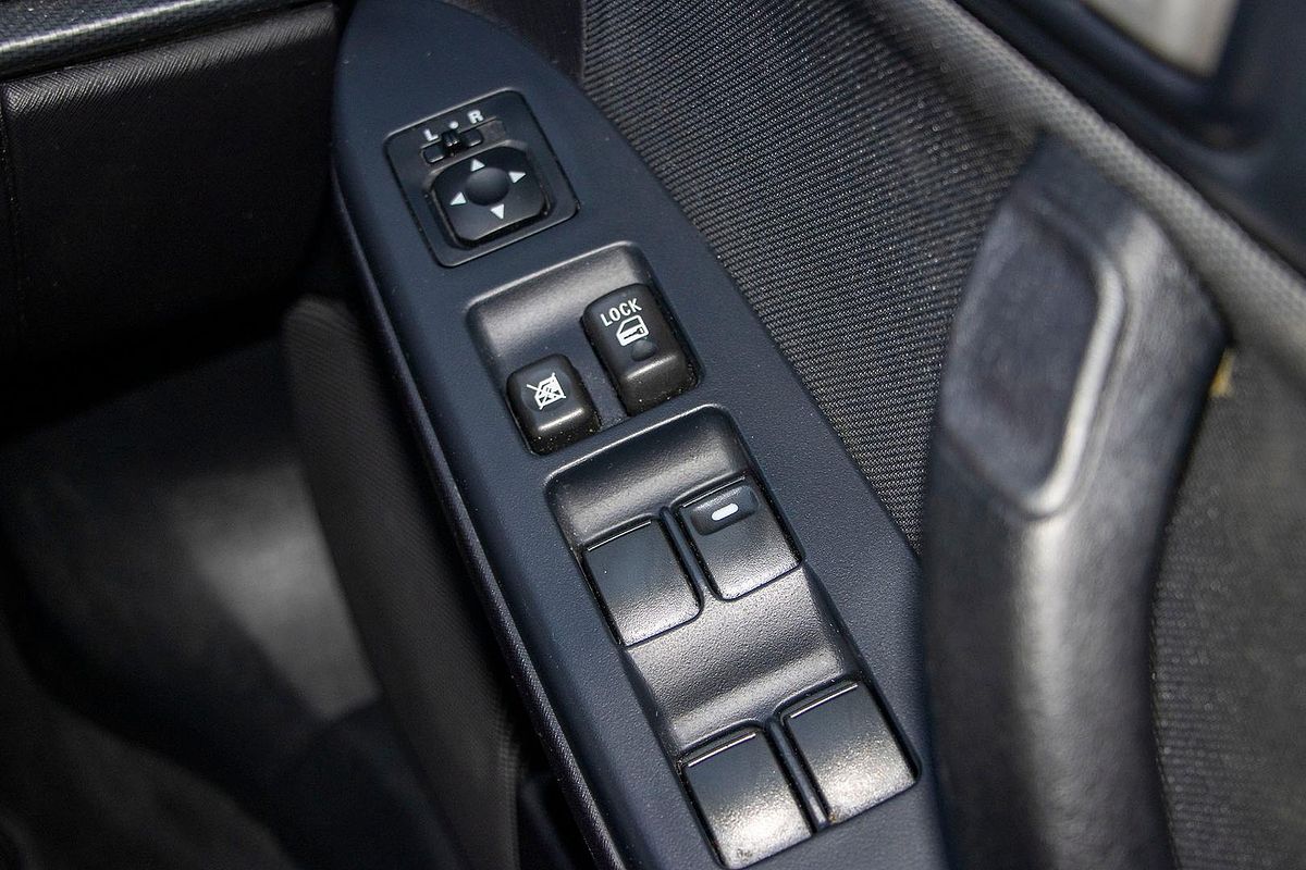 2007 Mitsubishi 380 VR-X DB Series 2