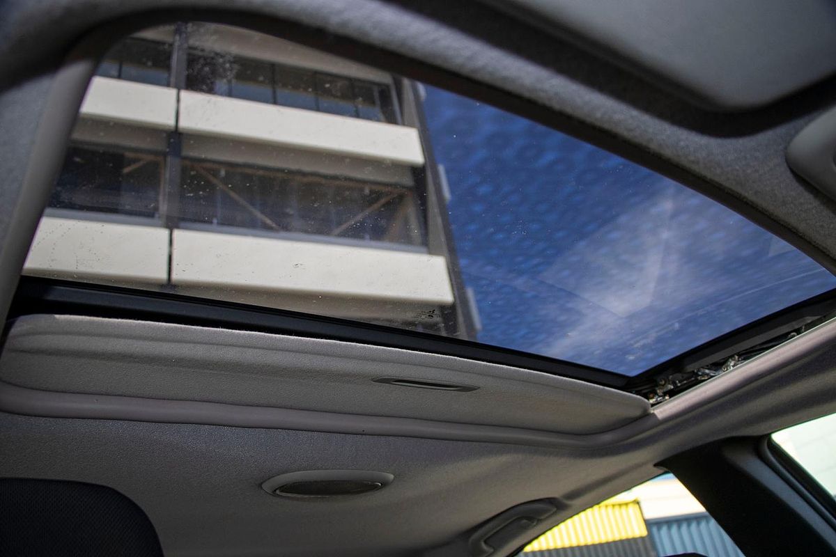 2007 Mitsubishi 380 VR-X DB Series 2