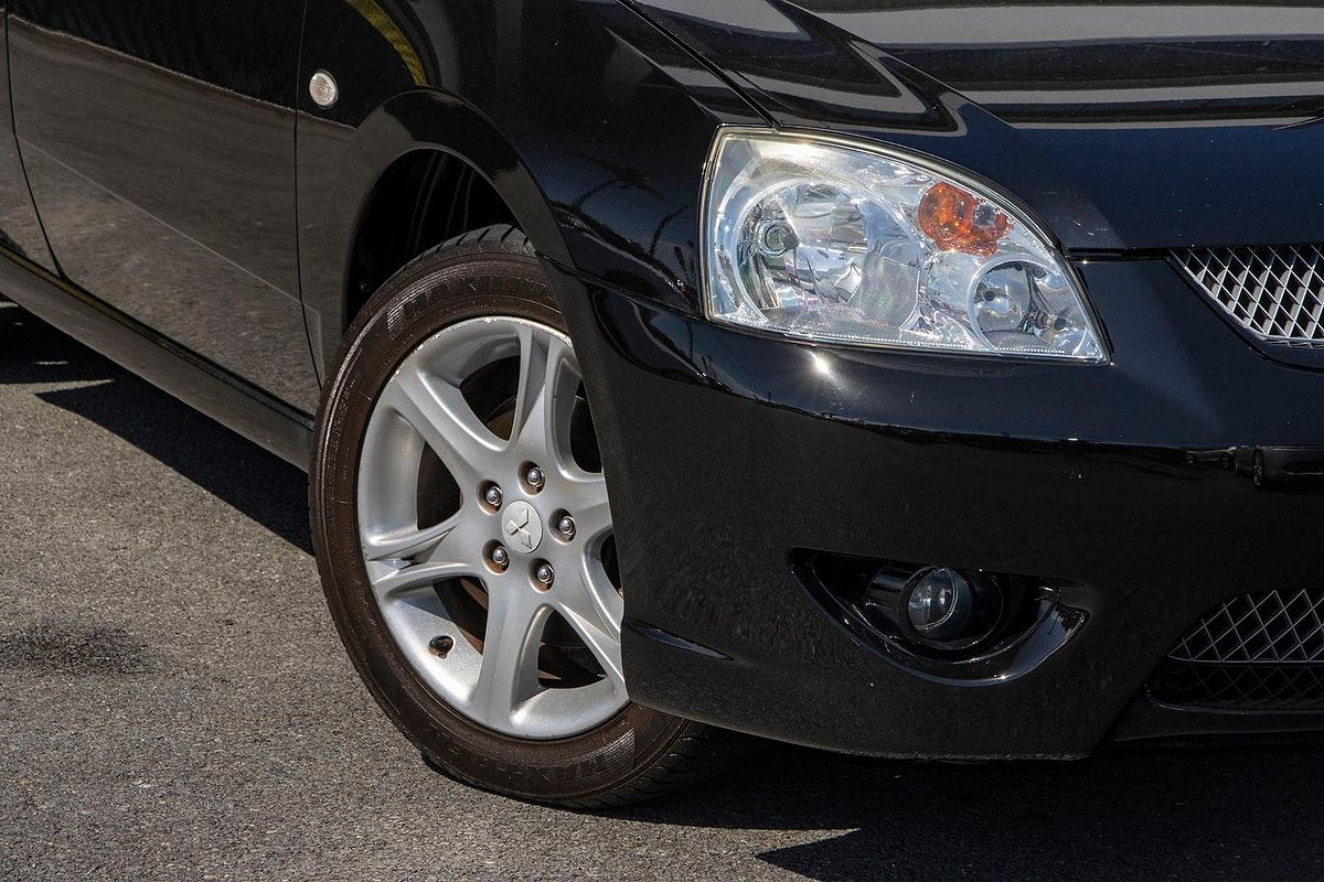 2007 Mitsubishi 380 VR-X DB Series 2