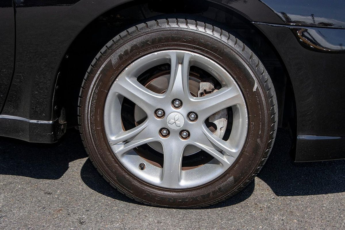 2007 Mitsubishi 380 VR-X DB Series 2