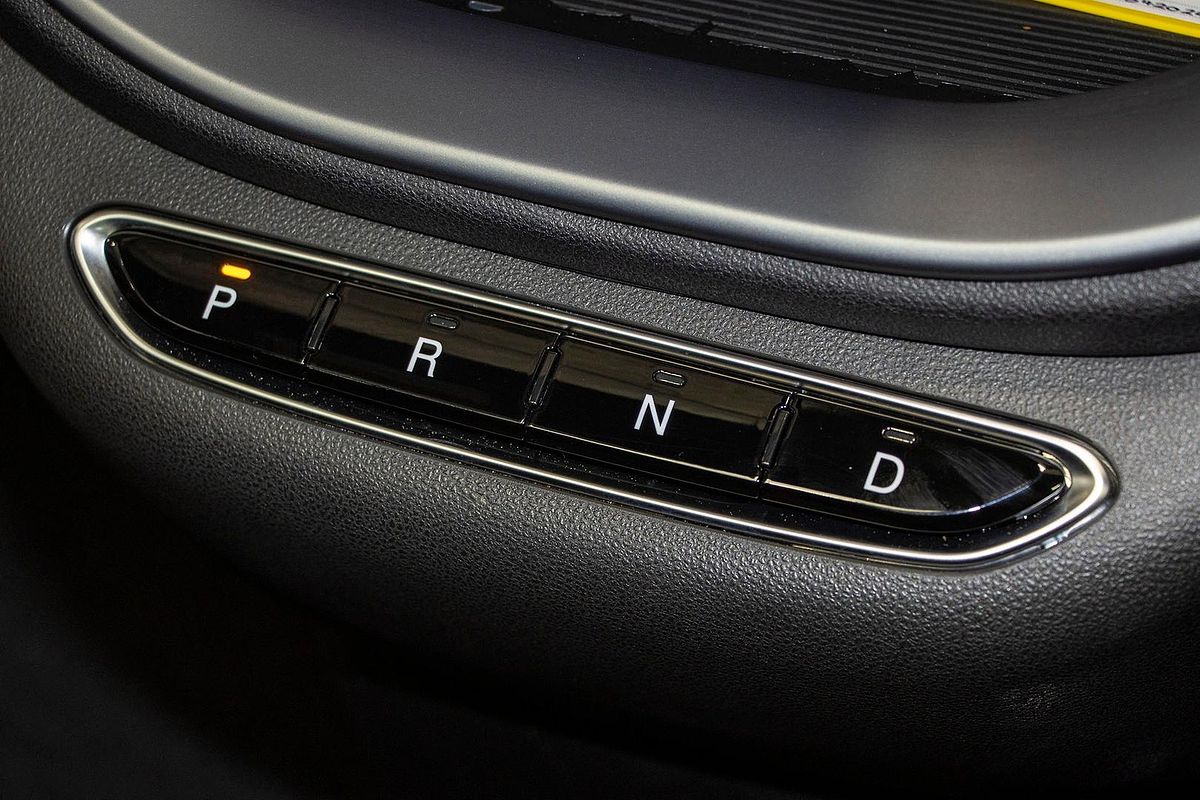 2023 Abarth 500e Scorpionissima