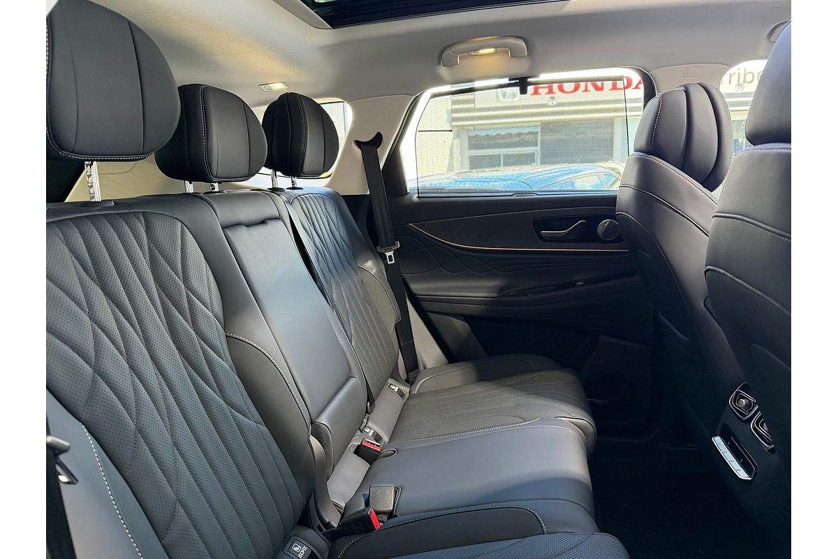 2025 Jaecoo J8 Track