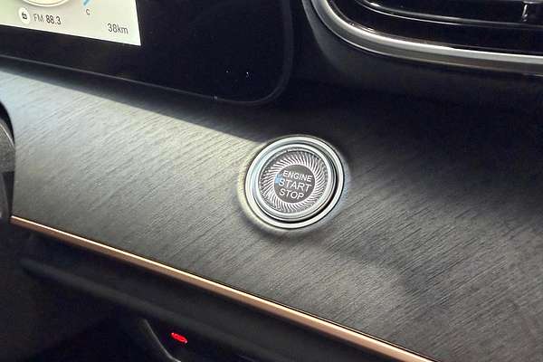 2025 Jaecoo J8 Track