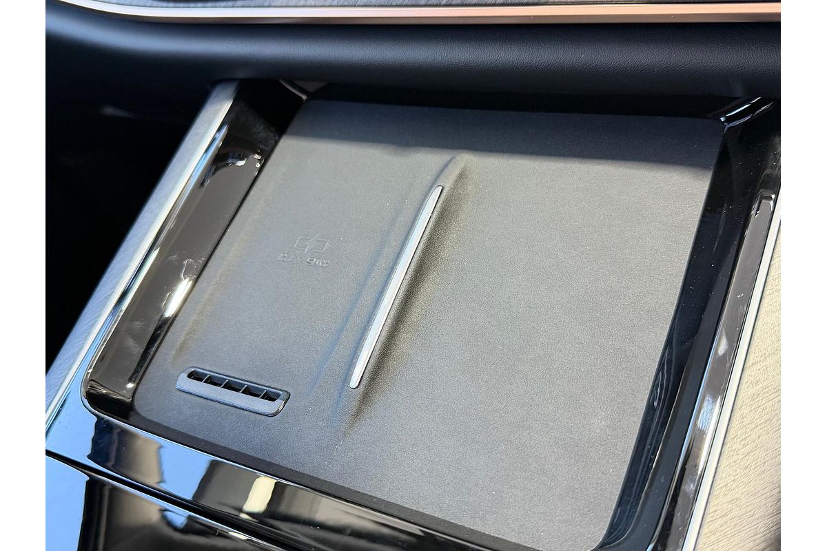 2025 Jaecoo J8 Track