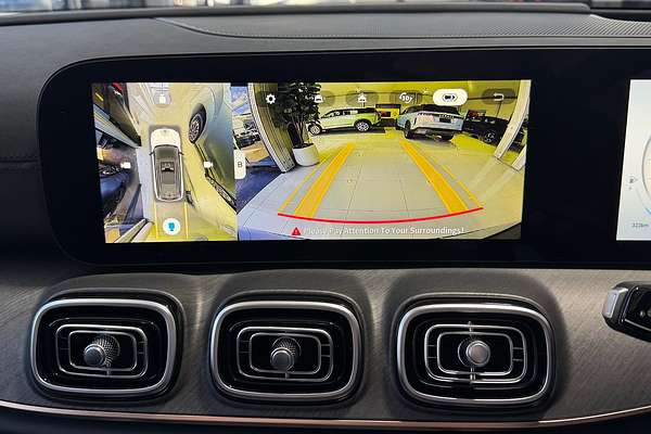 2025 Jaecoo J8 Track