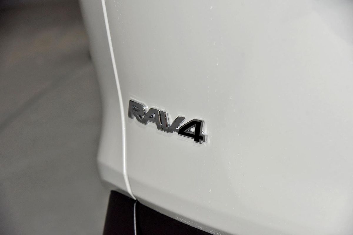 2020 Toyota RAV4 Cruiser AXAH54R
