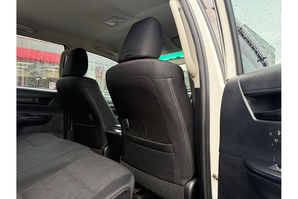 2018 Toyota Hilux SR GUN126R 4X4