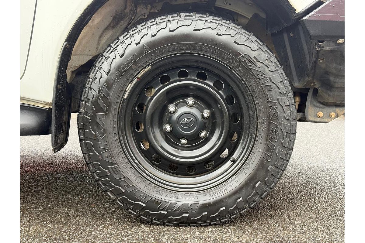 2018 Toyota Hilux SR GUN126R 4X4