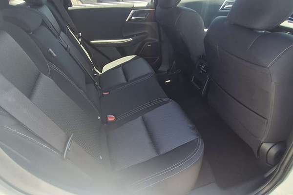 2025 Mitsubishi Outlander ES ZM