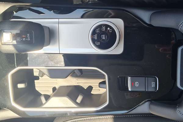 2025 Mitsubishi Outlander ES ZM