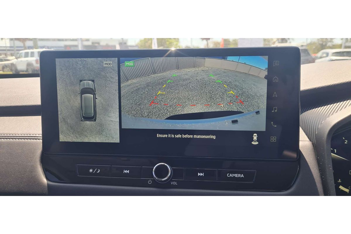 2025 Mitsubishi Outlander ES ZM