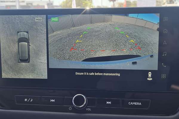 2025 Mitsubishi Outlander ES ZM