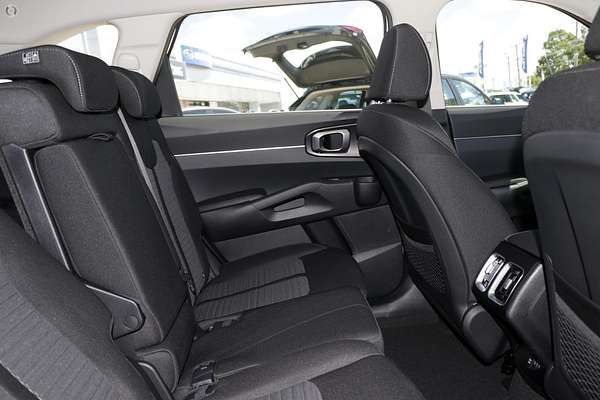 2025 Kia Sorento S MQ4 PE