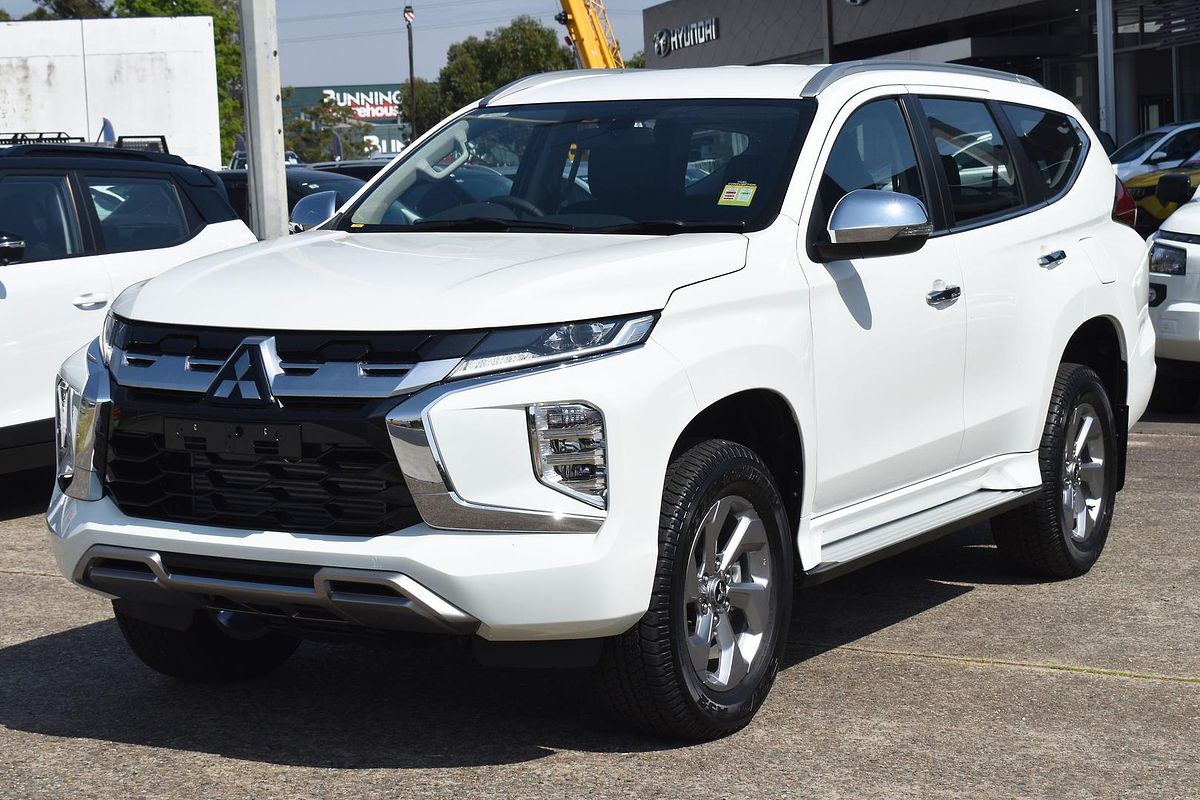 2024 Mitsubishi Pajero Sport GLX QG