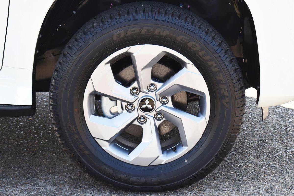 2024 Mitsubishi Pajero Sport GLX QG