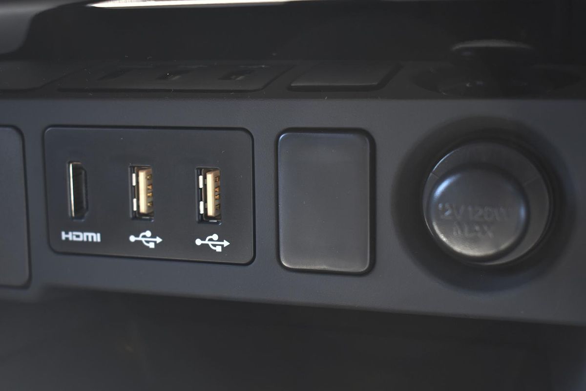 2024 Mitsubishi Pajero Sport GLX QG