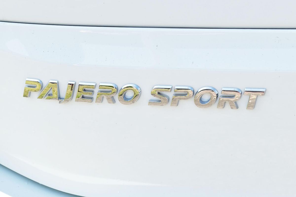 2024 Mitsubishi Pajero Sport GLX QG
