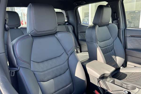 2025 Isuzu D-MAX X-TERRAIN 4X4